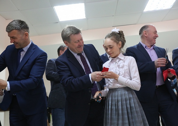 4 июня 2018 года: Школа № 183 в Затулинке получила к своему 50-летию пристройку