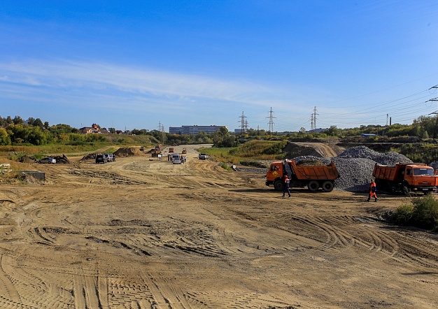 В 2017 году продолжалось строительство дорог по ул. Георгия Колонды, Порт-Артурской, ремонт магистралей города